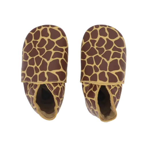 [00073-37S] Soft Soles Giraffe Print Fall Leaf | Marron